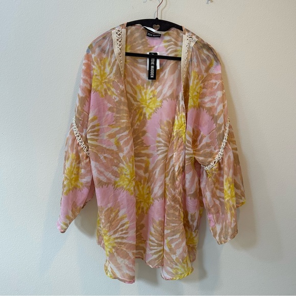 Steve Madden Open Front Crochet Trim Kimono/Coverup One Size Fits Most NWT - Picture 2 of 7